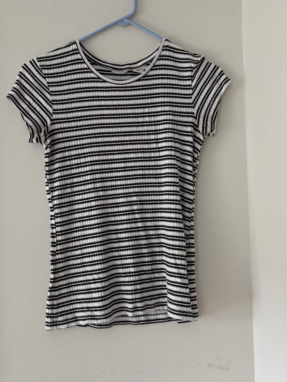 Max Studio Black & White Striped Short-Sleeve Ribbed Tee
